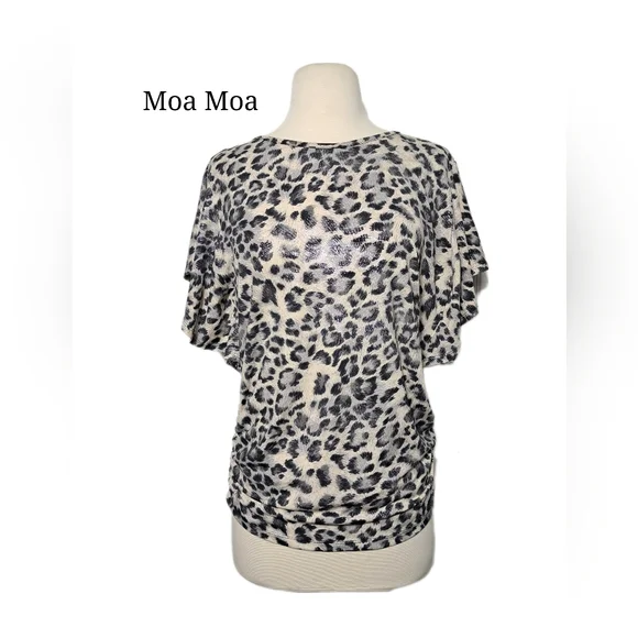 Moa Moa Women Tops Leopard Animal Print Stretch Large Blouse - Black and Cream - Picture 1 of 10